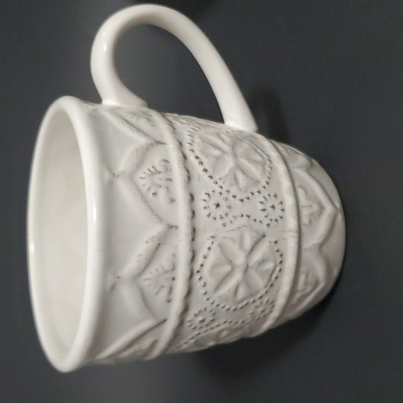 PIER 1 CHATEAU CLAIR Coffee Mugs Tea Cups White Hand Painted Stoneware - Picture 2 of 4